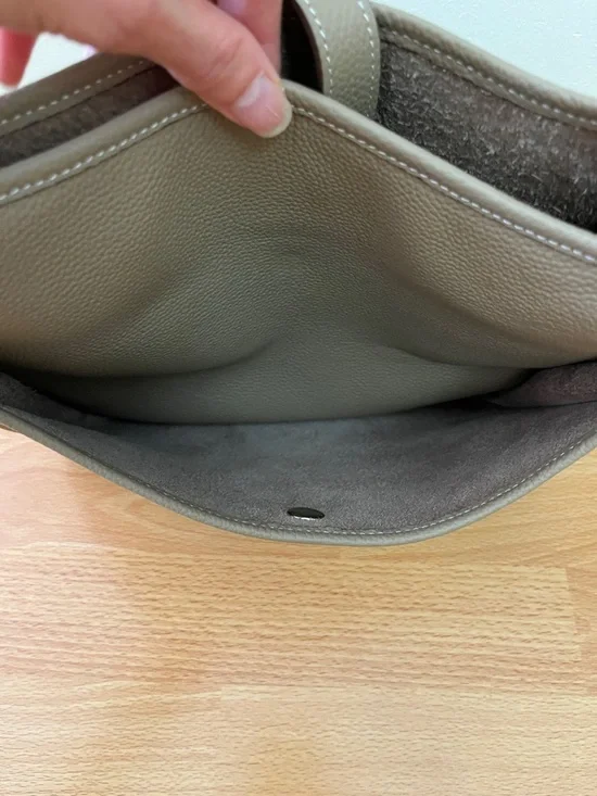 NWOT ✨Leather Strap Shoulder Bag with replacement shoulder strap and inner - Picture 7 of 11